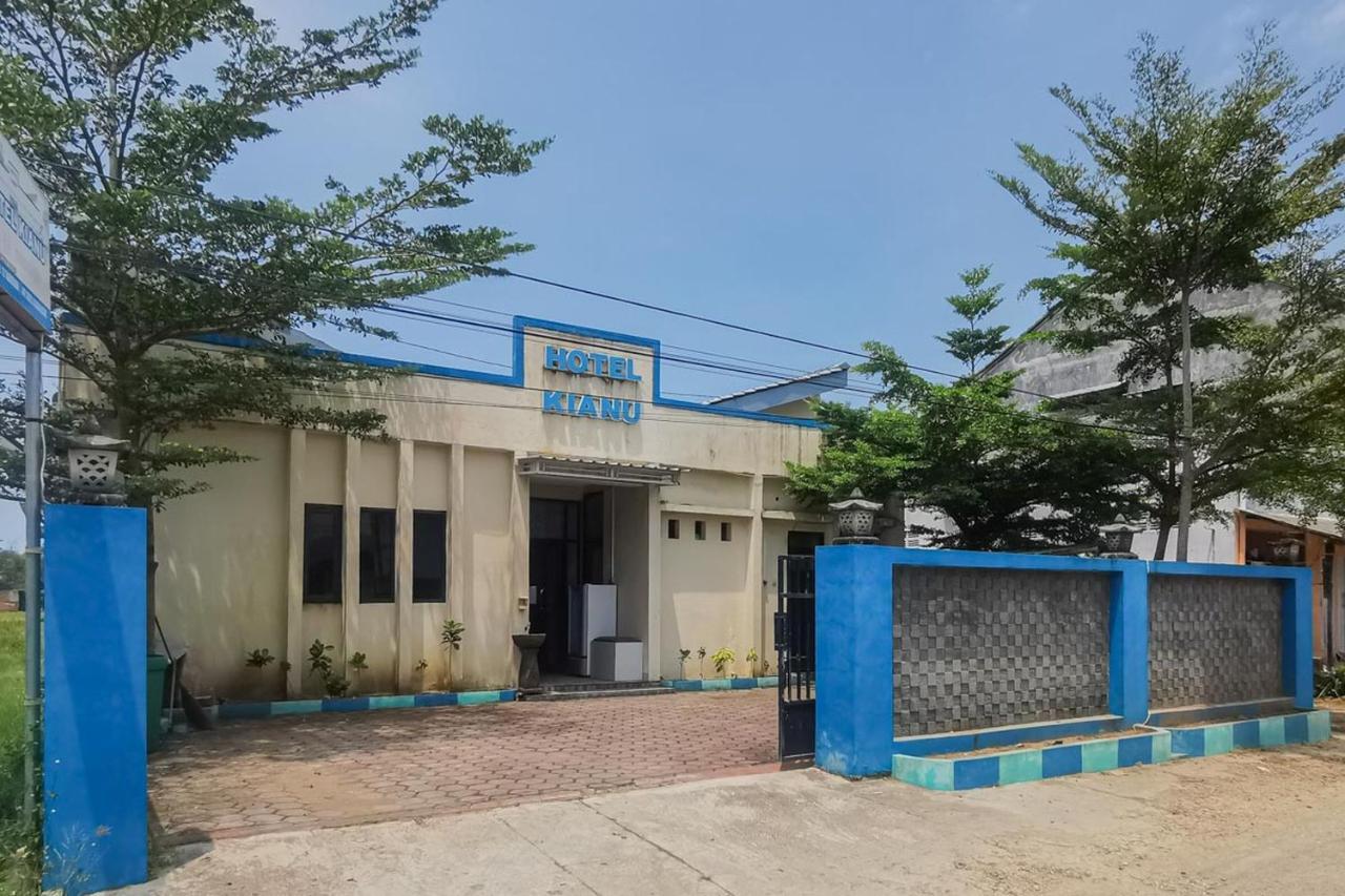 فندق Reddoorz Near Pantai Pancer Door باكيتان المظهر الخارجي الصورة
